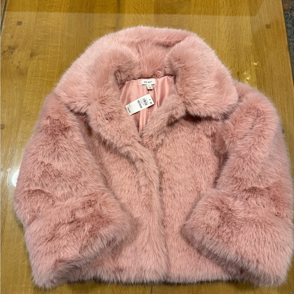 NWT~ ON34th - faux fur Jacket - Picture 3 of 4